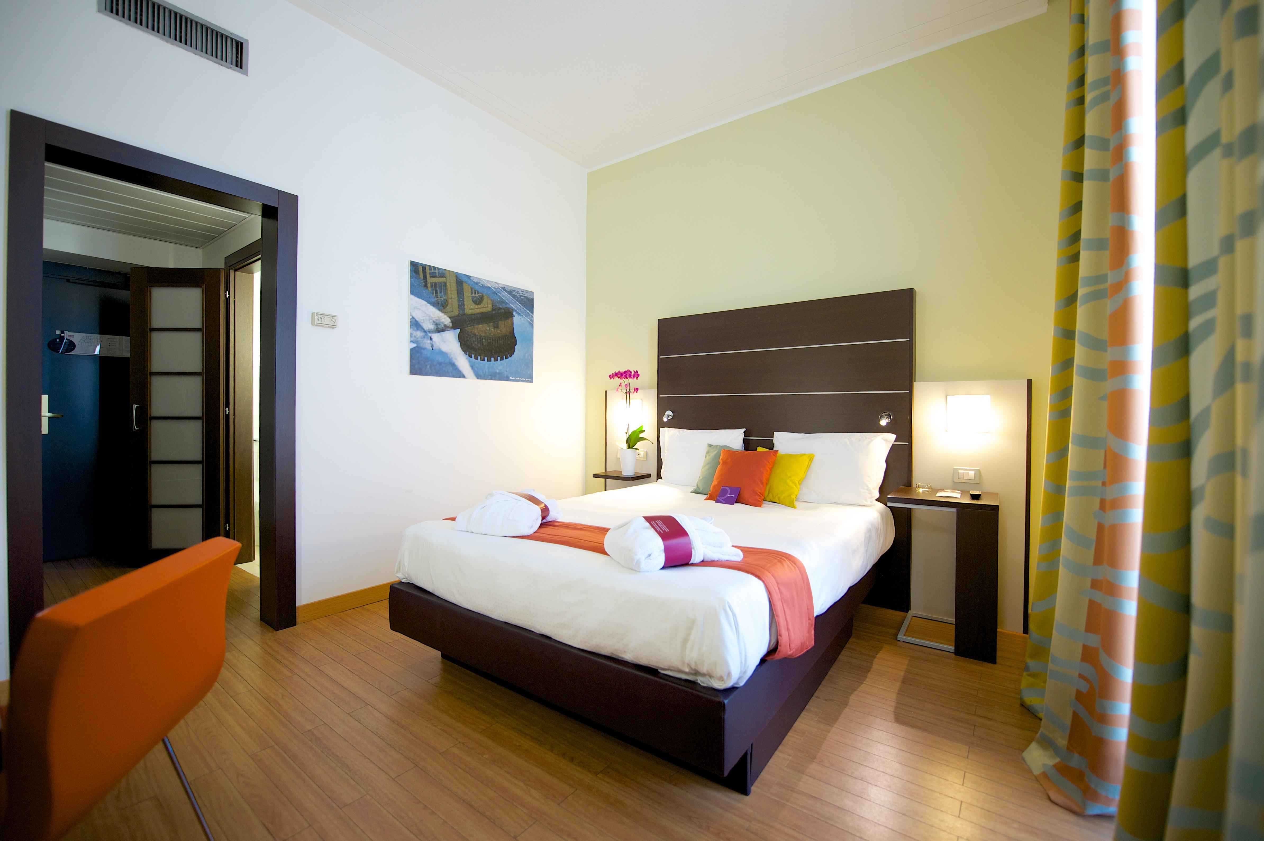 Mercure Napoli Centro Angioino Kültér fotó