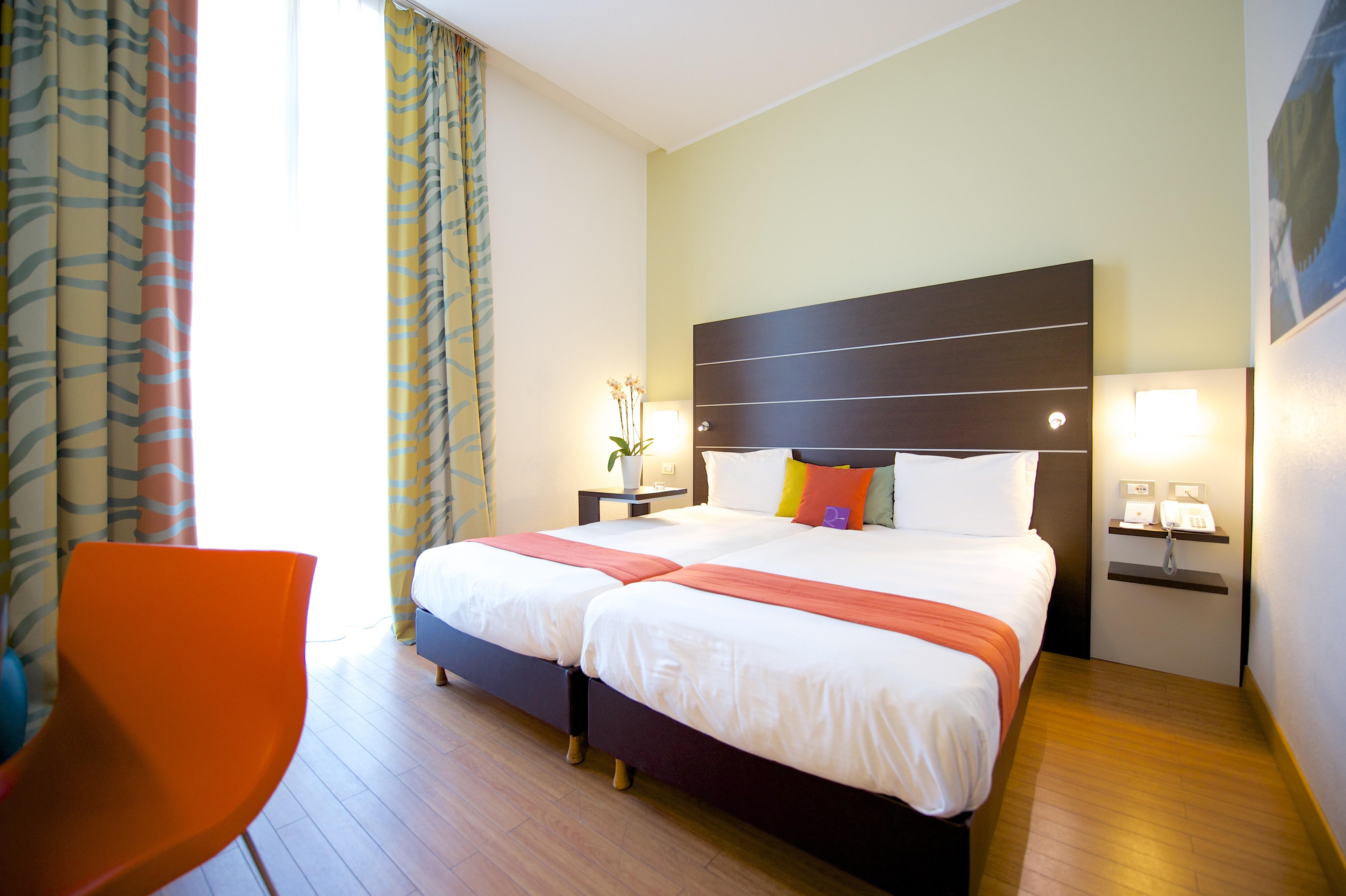 Mercure Napoli Centro Angioino Kültér fotó