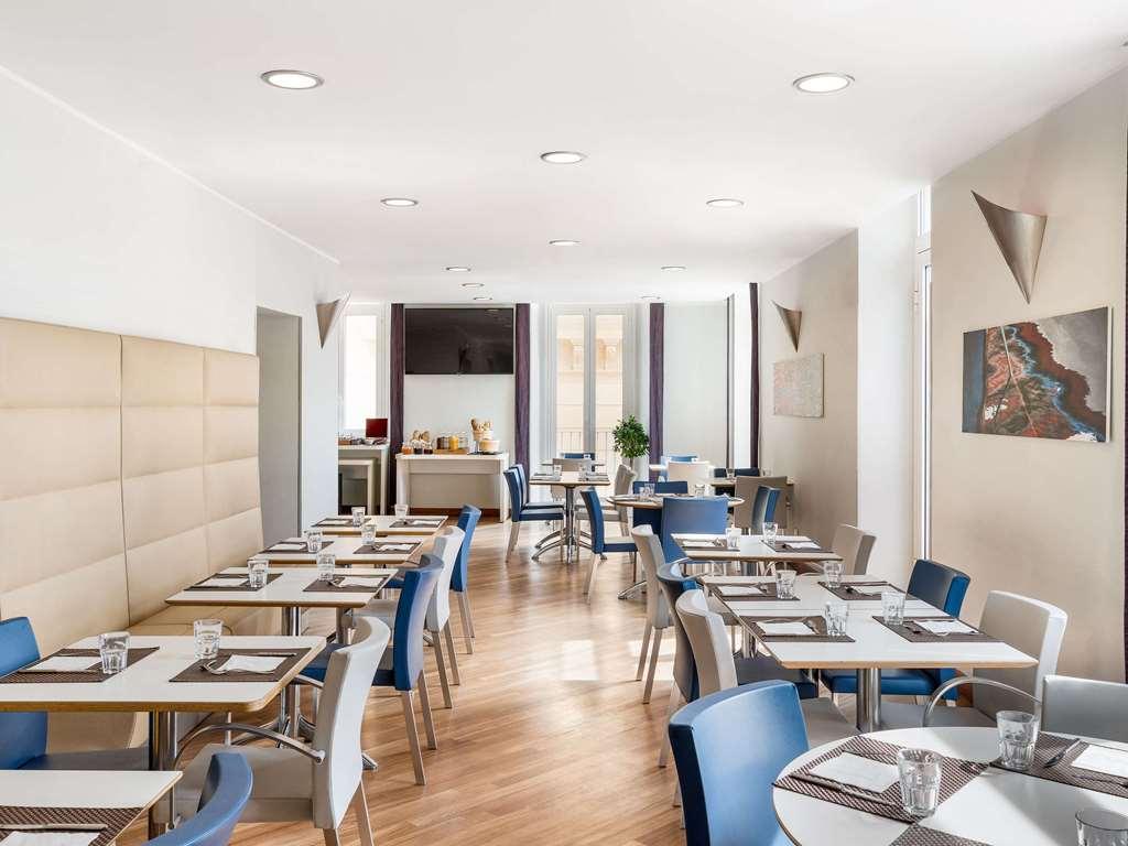Mercure Napoli Centro Angioino Étterem fotó