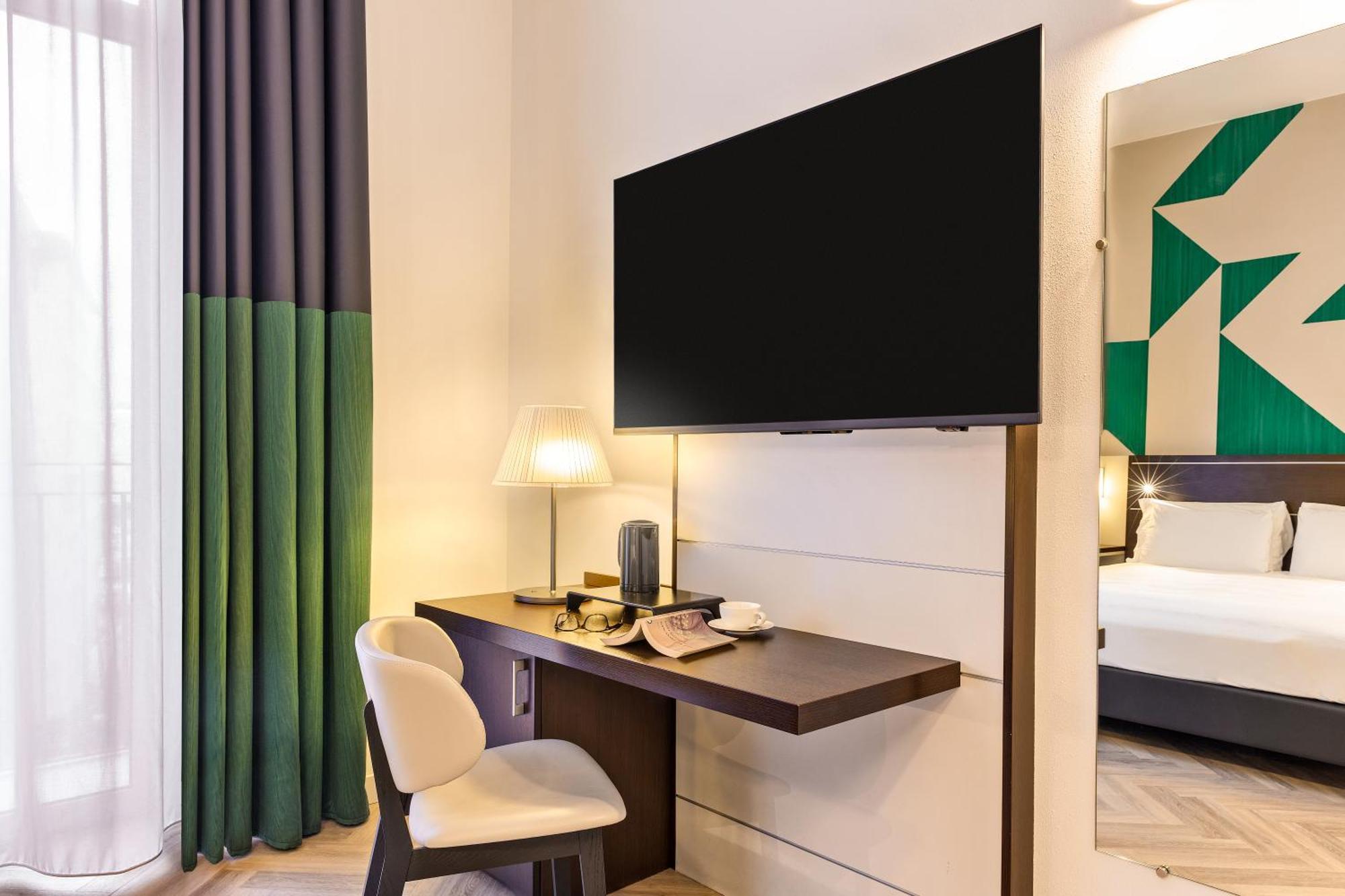 Mercure Napoli Centro Angioino Kültér fotó